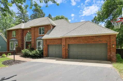 1638 Quail Ridge Circle Woodbury MN 55125
