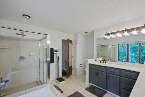 1638 Quail Ridge Circle Woodbury MN 55125