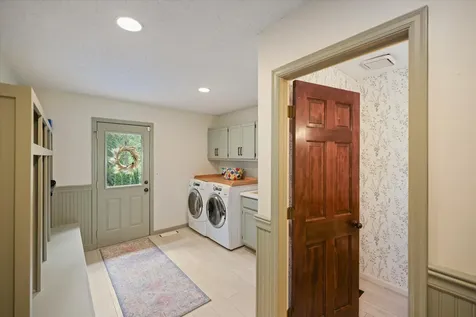 1638 Quail Ridge Circle Woodbury MN 55125