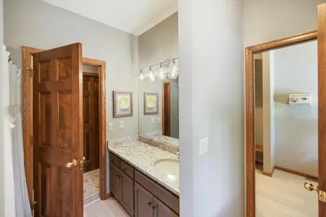 1638 Quail Ridge Circle Woodbury MN 55125