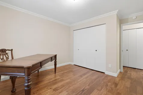 456 Summit Avenue Saint Paul MN 55102