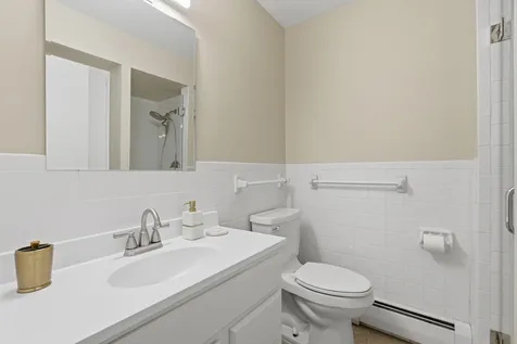 456 Summit Avenue Saint Paul MN 55102