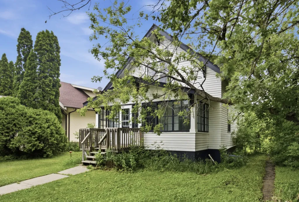 228 9th Street N Breckenridge MN 56520
