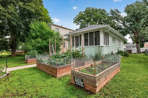 2555 Mckinley Street NE Minneapolis MN 55418