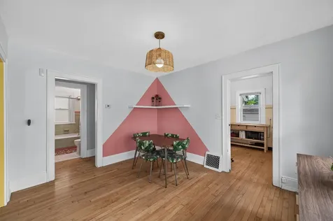 2555 Mckinley Street NE Minneapolis MN 55418
