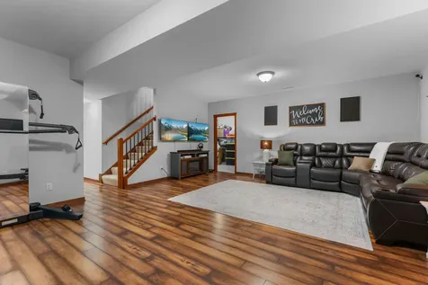 3993 Stone Point Drive NE Rochester MN 55906