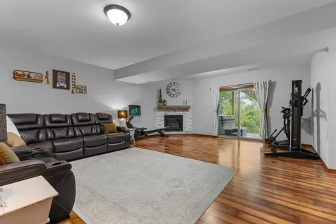 3993 Stone Point Drive NE Rochester MN 55906
