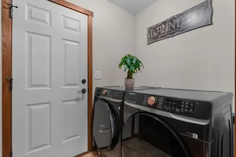 3993 Stone Point Drive NE Rochester MN 55906