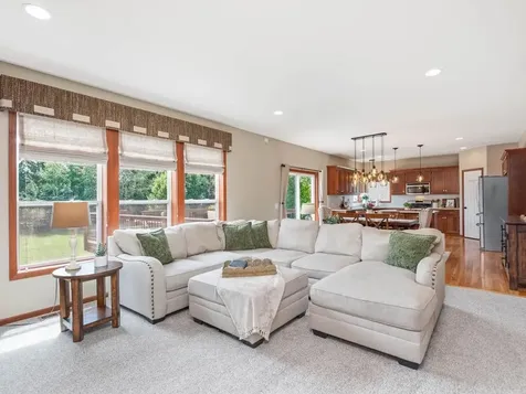 1631 Sparrow Road Waconia MN 55387