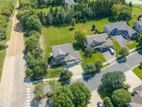 1631 Sparrow Road Waconia MN 55387