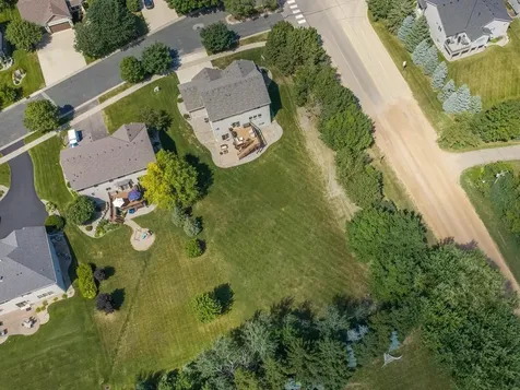 1631 Sparrow Road Waconia MN 55387