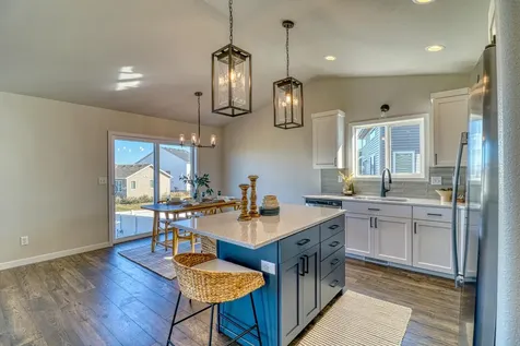 6807 Belding Drive South Fargo ND 58104