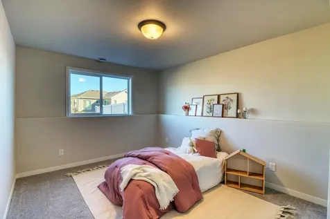 6807 Belding Drive South Fargo ND 58104