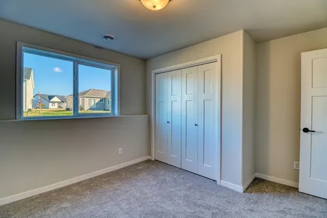 6807 Belding Drive South Fargo ND 58104