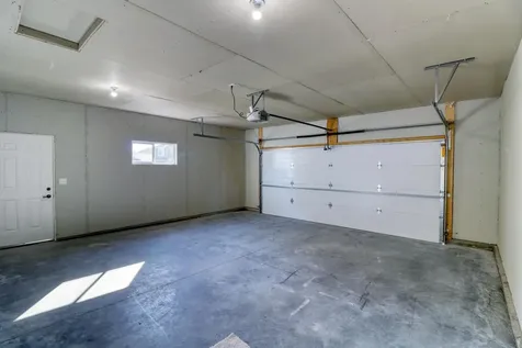 6807 Belding Drive South Fargo ND 58104