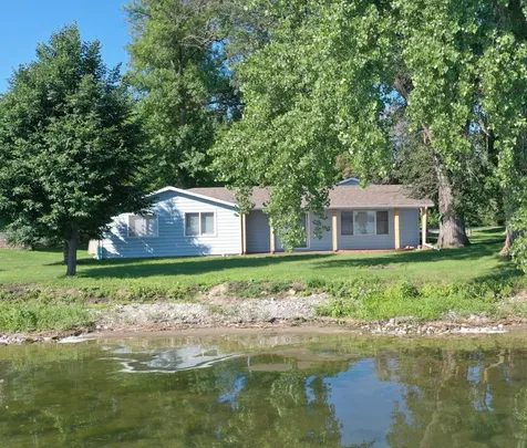 28224 S Shore Drive Starbuck MN 56381