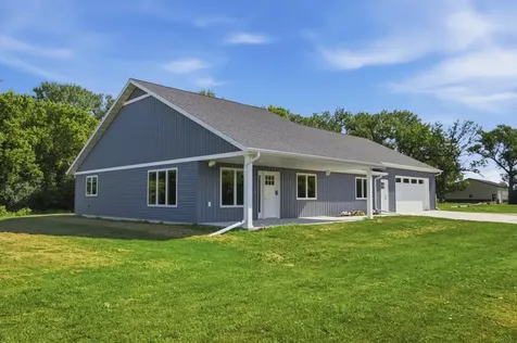 4983 167th Avenue SE Kindred ND 58051