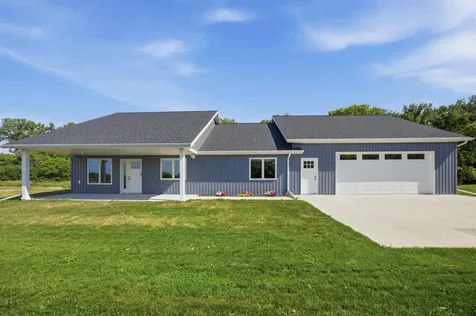 4983 167th Avenue SE Kindred ND 58051