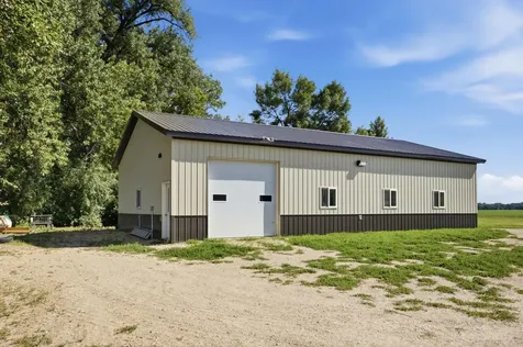 4983 167th Avenue SE Kindred ND 58051
