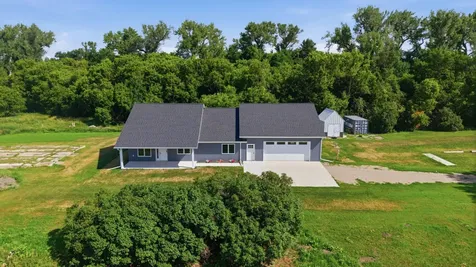 4983 167th Avenue SE Kindred ND 58051