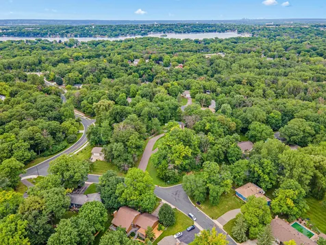5915 Hidden Oaks Circle SE Prior Lake MN 55372