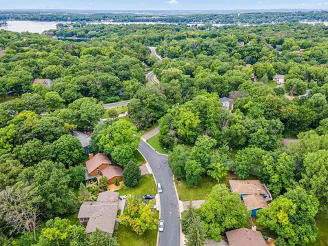 5915 Hidden Oaks Circle SE Prior Lake MN 55372