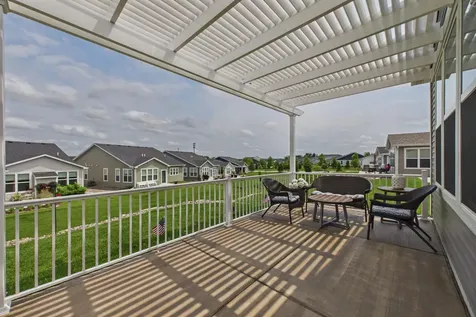 196 Liberty Heights Drive Chaska MN 55318