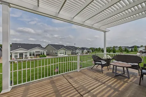 196 Liberty Heights Drive Chaska MN 55318