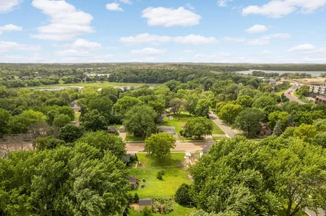 8115 Victoria Drive Victoria MN 55386