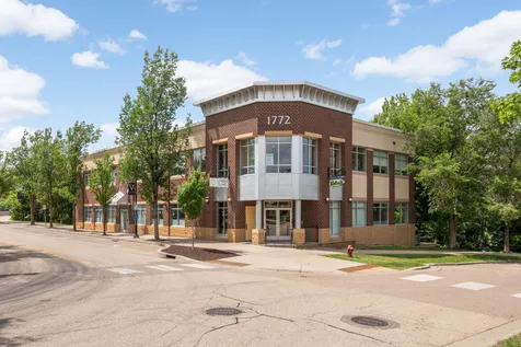 8115 Victoria Drive Victoria MN 55386