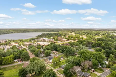 8115 Victoria Drive Victoria MN 55386