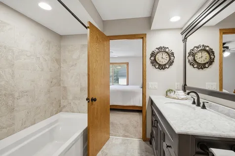 7135 167th Street E Prior Lake MN 55372