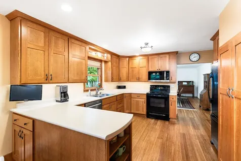5506 W Arrowhead Road Hermantown MN 55811