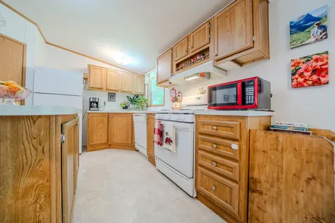 202 Riverwood Court Randall MN 56475