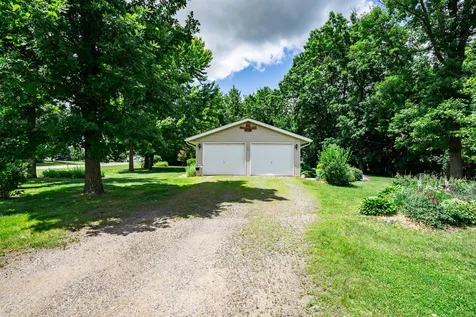 202 Riverwood Court Randall MN 56475