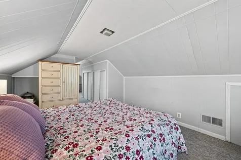 132 Spruce Street W South Saint Paul MN 55075