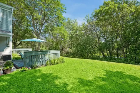 4872 Grenwich Trail N Oakdale MN 55128