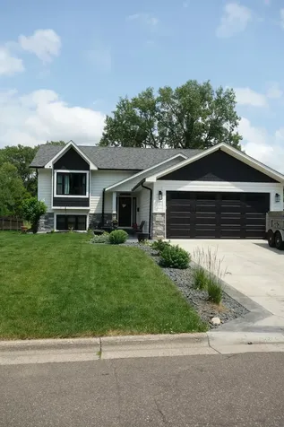 1026 Carrie Street West Saint Paul MN 55118