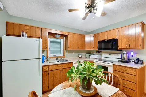 1510 28th Avenue S Fargo ND 58103