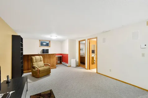1510 28th Avenue S Fargo ND 58103