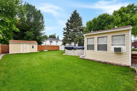 1510 28th Avenue S Fargo ND 58103