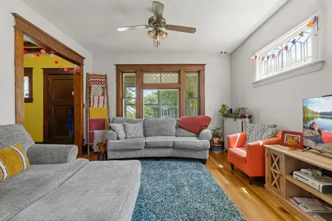 553 Manomin Avenue Saint Paul MN 55107