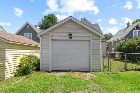 553 Manomin Avenue Saint Paul MN 55107