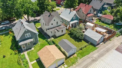 553 Manomin Avenue Saint Paul MN 55107
