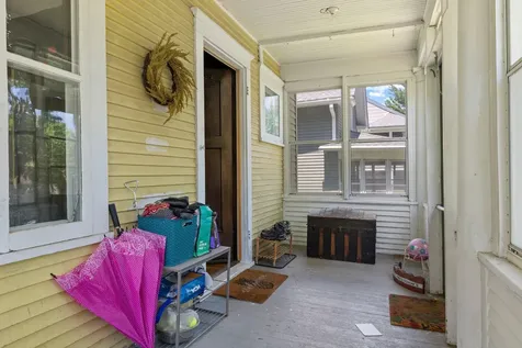 553 Manomin Avenue Saint Paul MN 55107