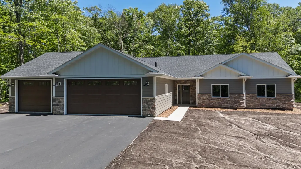 35540 Bonnie Lakes Road Crosslake MN 56442