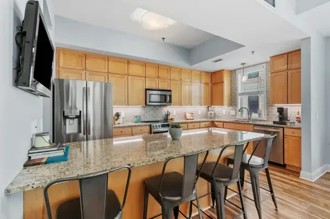 633 Dayton Avenue Saint Paul MN 55104