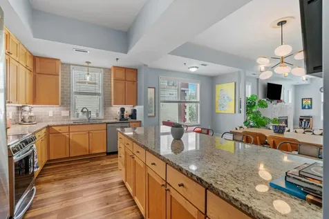 633 Dayton Avenue Saint Paul MN 55104