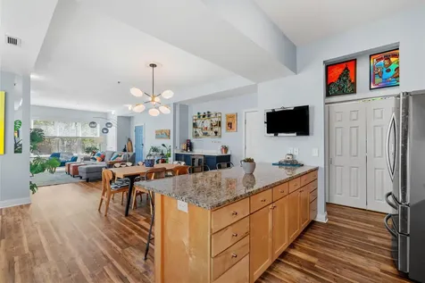 633 Dayton Avenue Saint Paul MN 55104