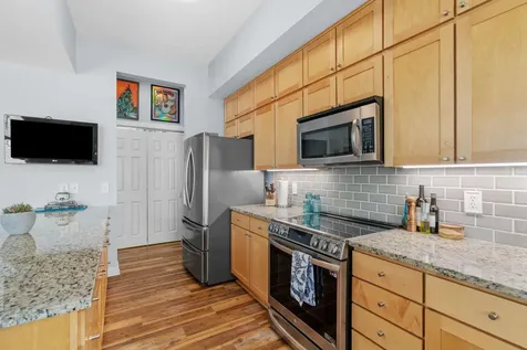 633 Dayton Avenue Saint Paul MN 55104